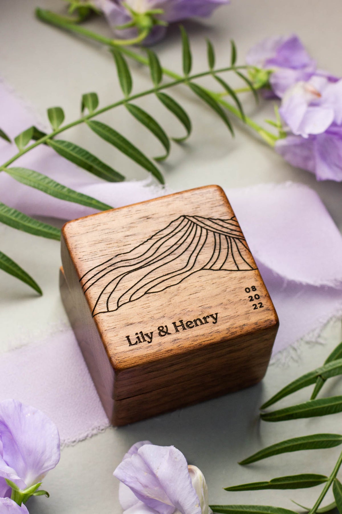 Mountains Personalized Ring Box