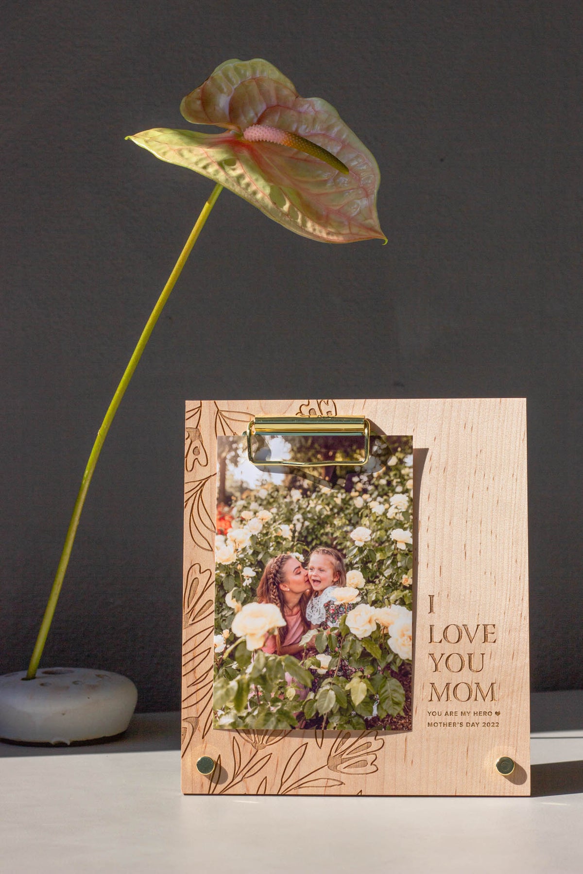 I Love You Mom Floral Frame Front Personalization